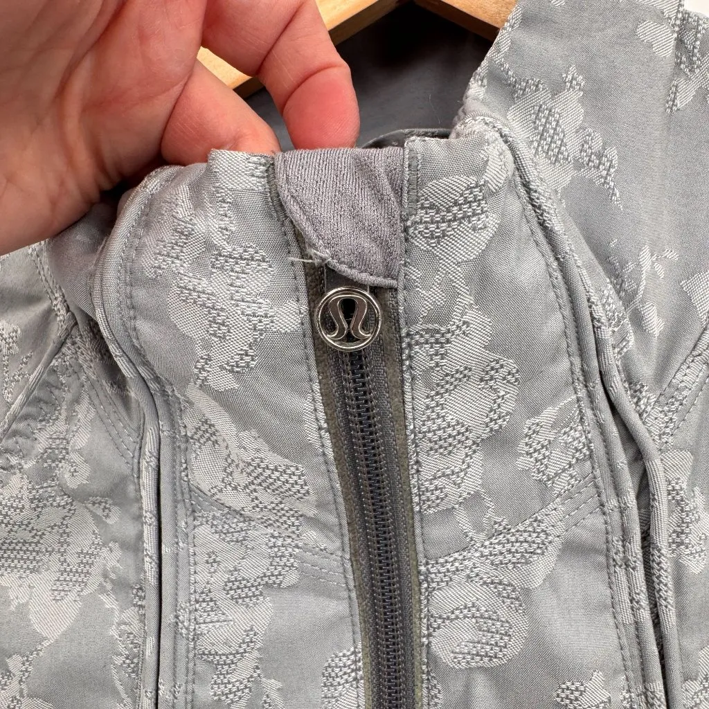Lululemon Full Zip Lightweight Travel to Track‎ Jacket Womens 4 XS Purple Gray - Image 6