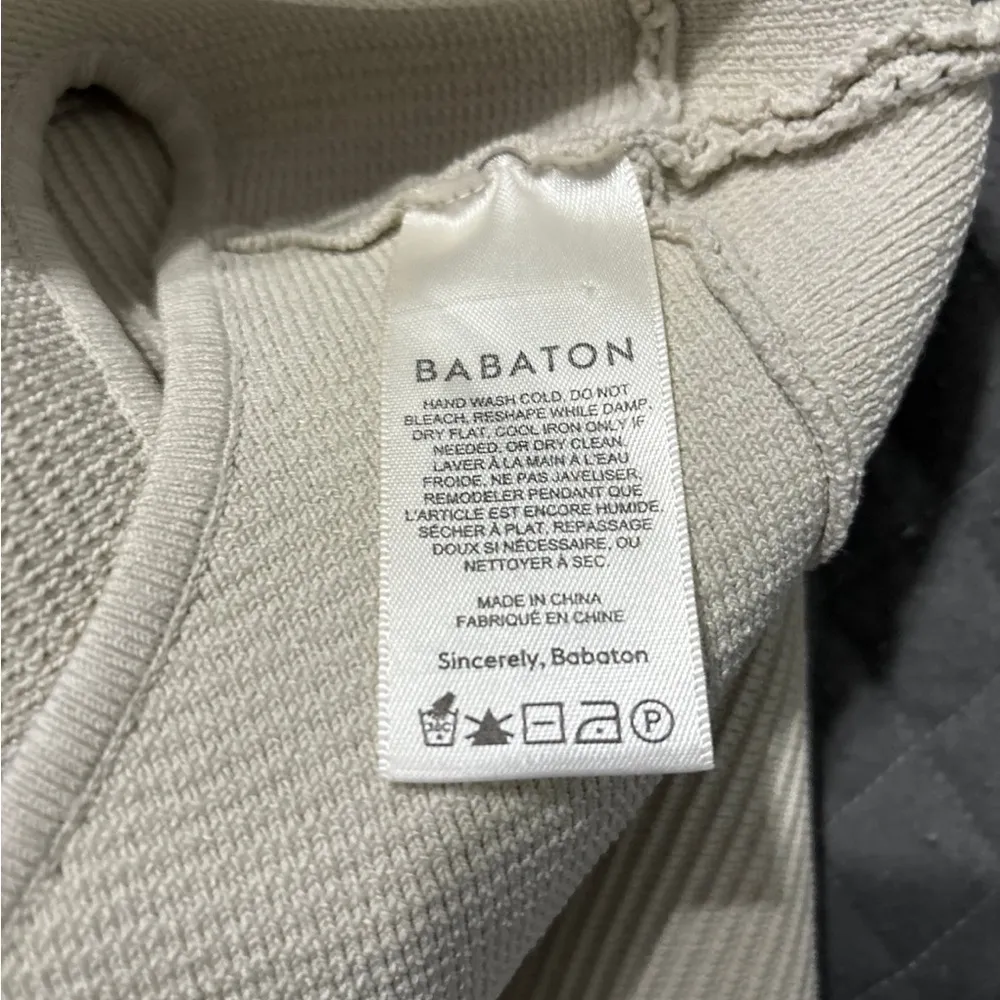 Babaton Sculpt Knit V Neck 2XL - Image 5