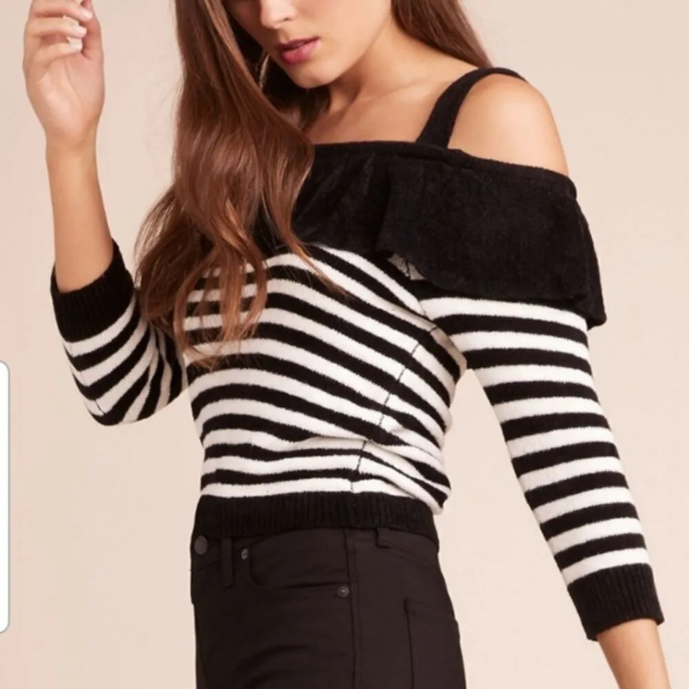 BB DAKOTA Hollaback Sweater Cold Shoulder Striped Medium - Image 2