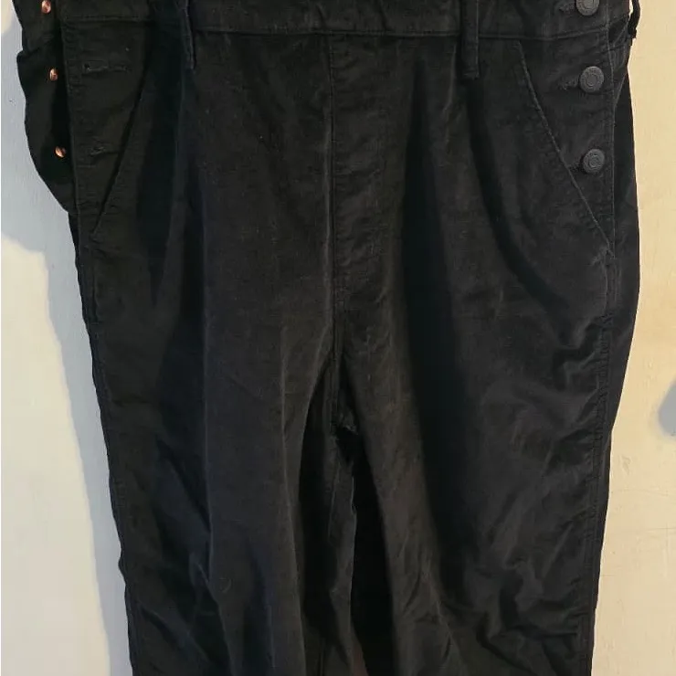 Old Navy Classic Black Trousers - Image 8