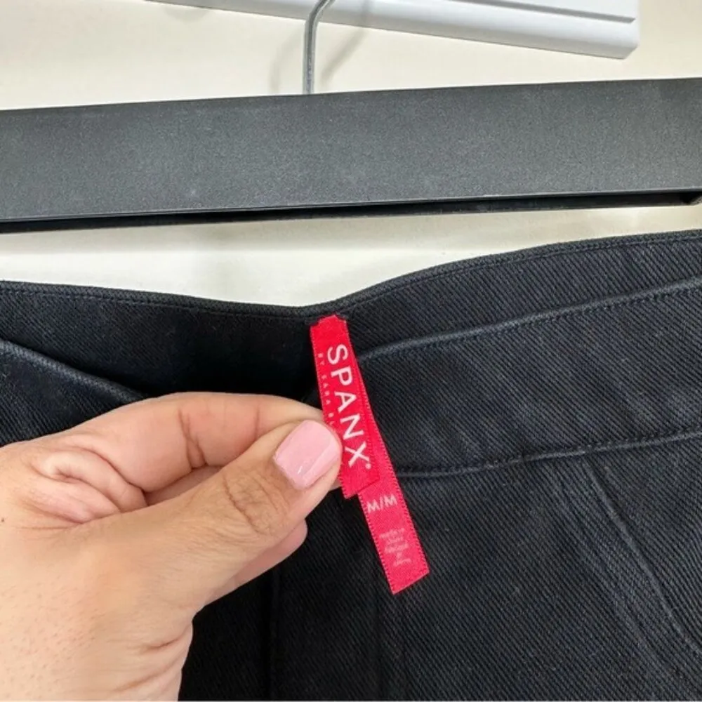 SPANX Ankle Skinny Jeans in Clean Black - Image 7