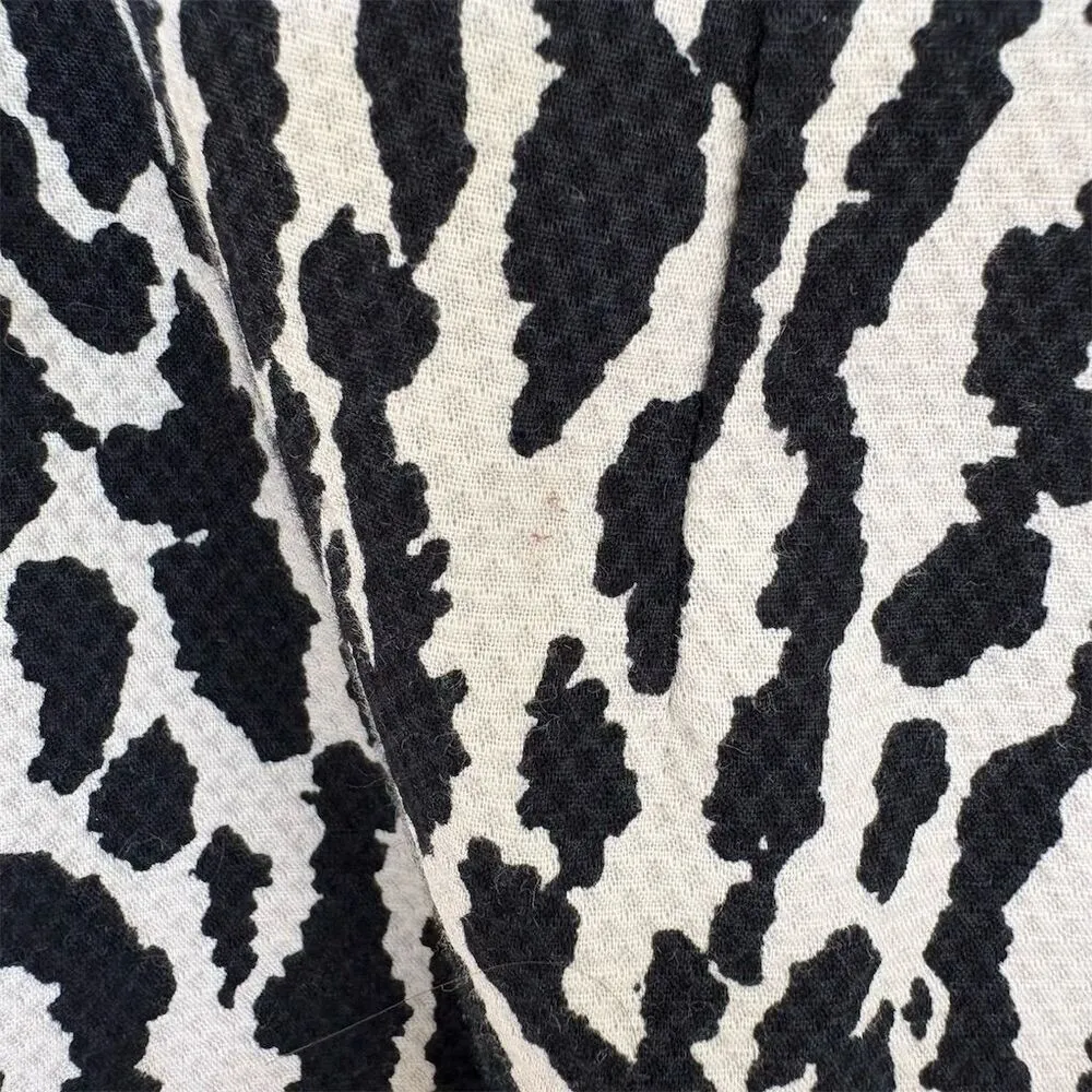 Talbots Petites Animal Print Pencil Skirt Size 4 Knee Length Multicolor - Image 4