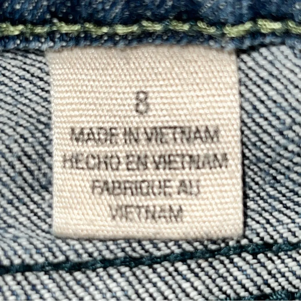 DKNY East Cropped Village Blue Denim Jeans Vented at the Hem w/Branded Button-8 - Image 13