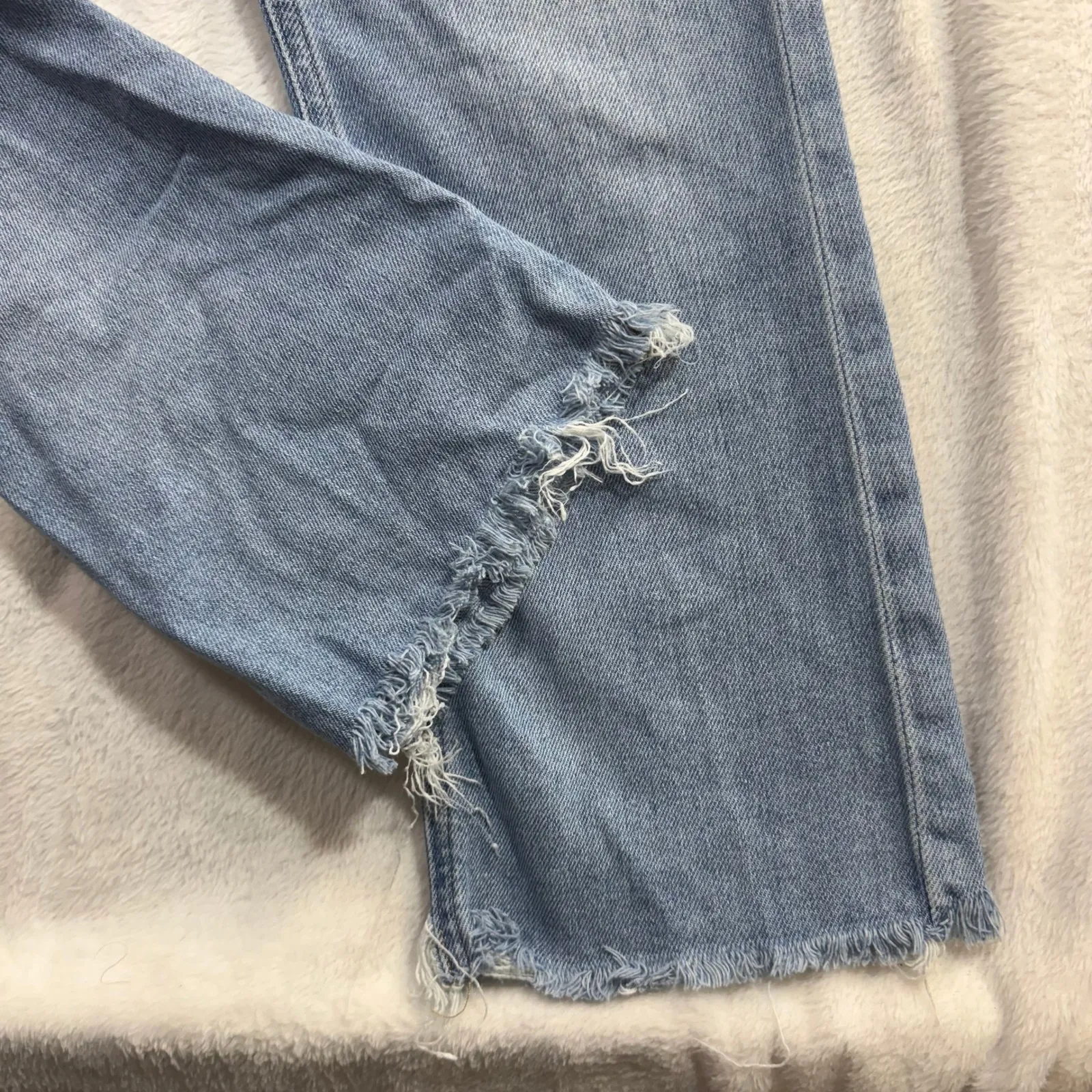 J.Crew 28X27 Billie Demi Boot Cropped Jean Light Wash Raw Hem Denim Distressed - Image 3