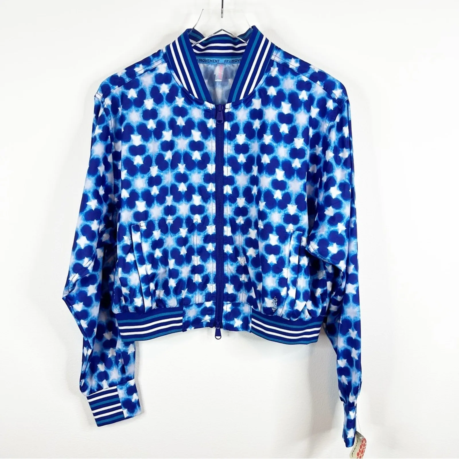 NWT Free People Movement Top‎ Speed Water-Resistant Jacket M Blue - Image 2