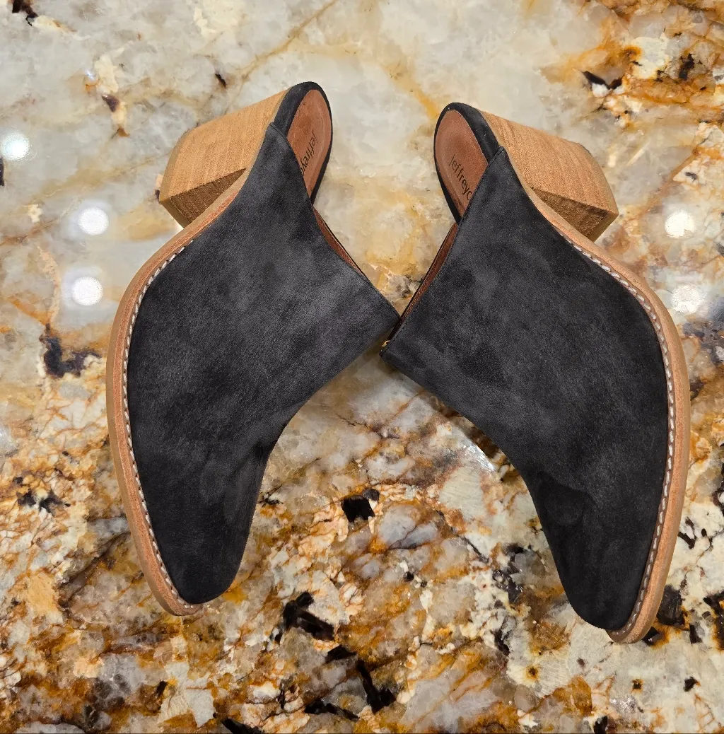 Jeffrey Campbell Favela Mules Dark Gray Suede Size 6.5 - Image 9