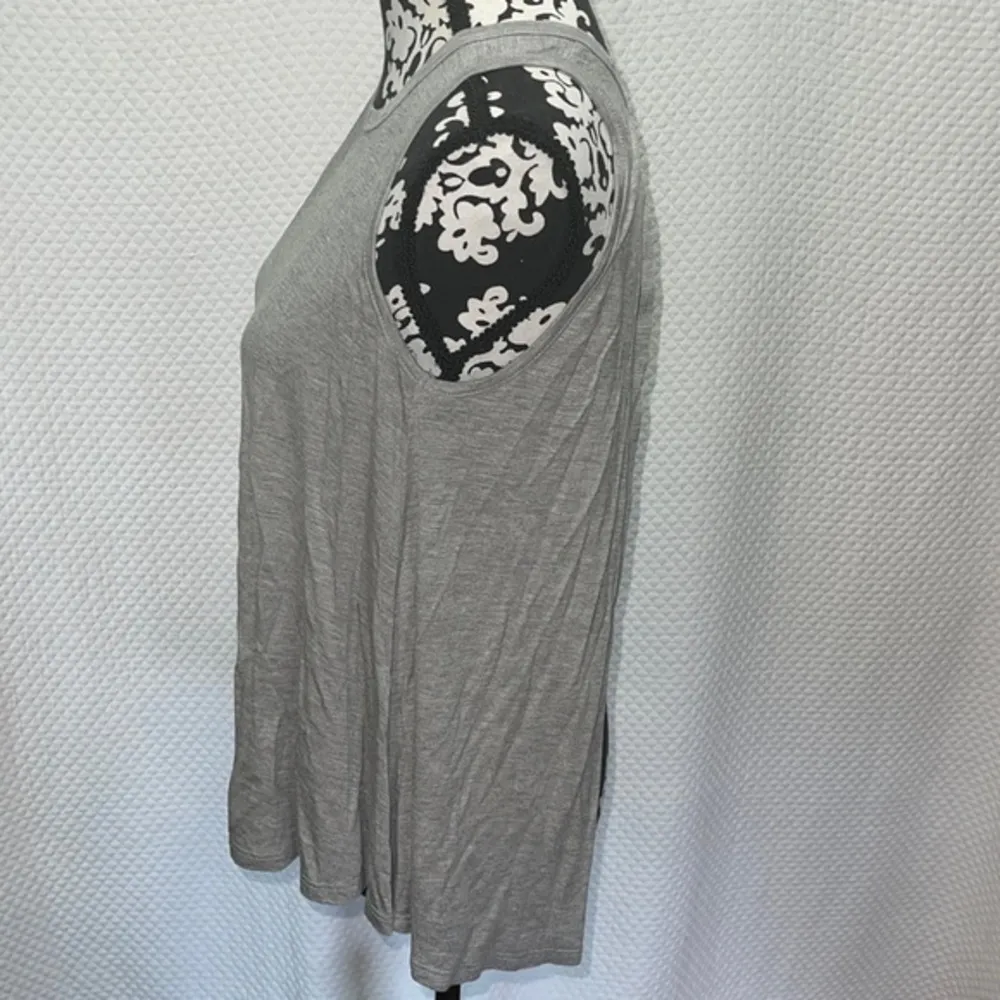 Dina Be Gray Open Back Super Soft Strechable Tank Top Size Small Muscle Tee. - Image 39