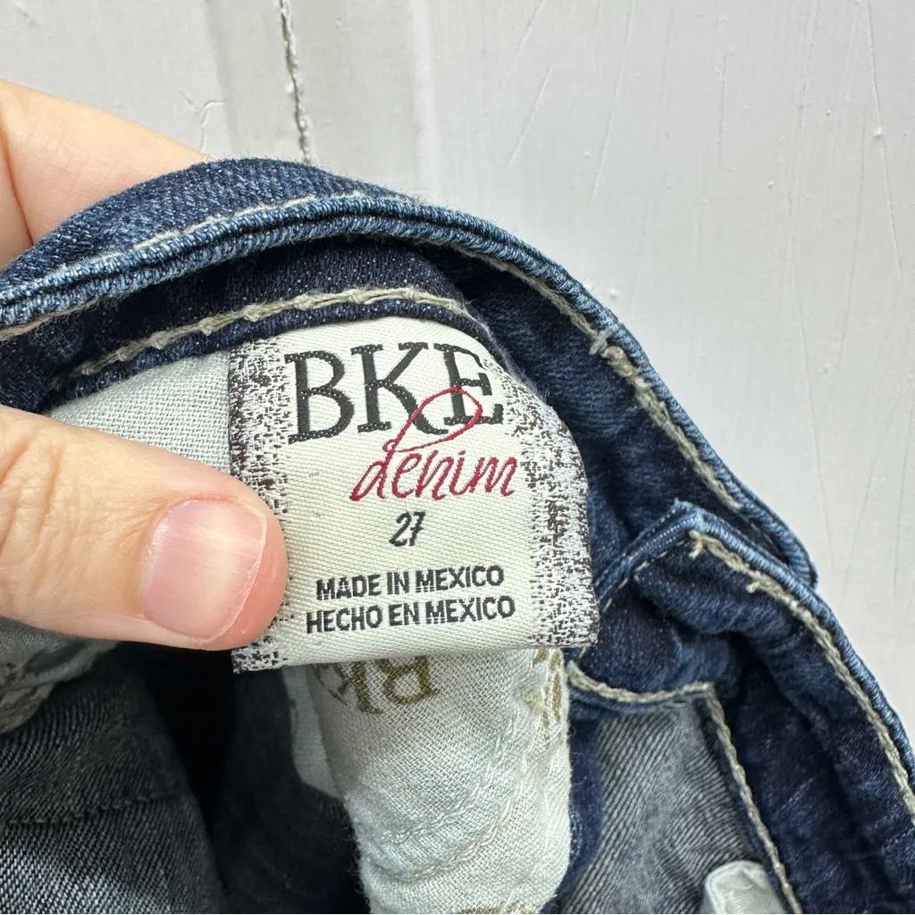 BKE Sabrina thick stitch distressed denim jean‎ shorts women's 27 bermuda - Image 4