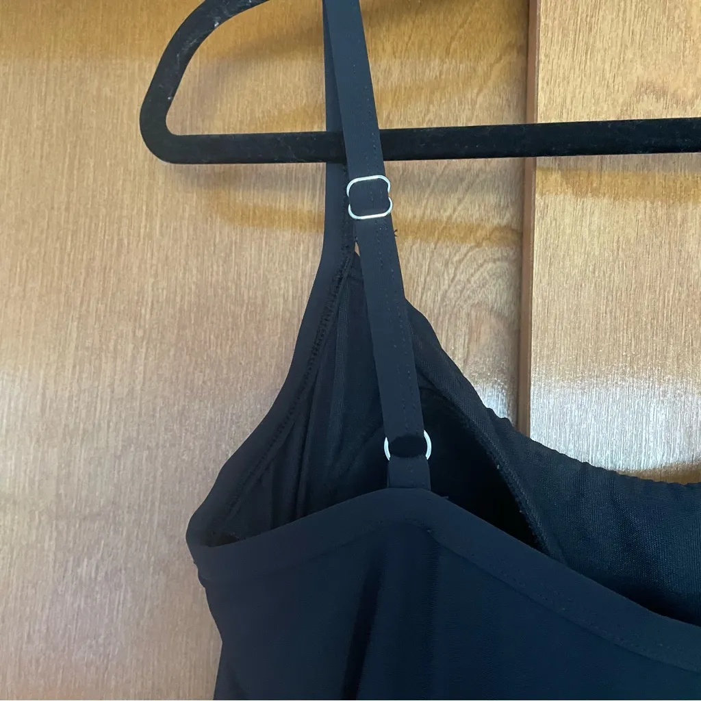 Miraclesuit Black Slimming Ruffle One Piece Swimsuit Size 14 Stretch - Image 7