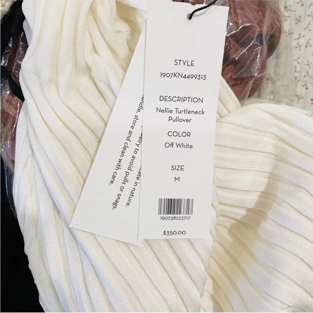 Veronica Beard Nellie pullover ribbed turtleneck in off-white NEW - Image 4