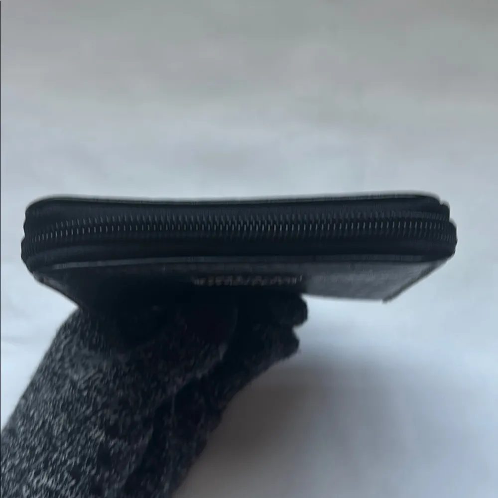 Rosetti Wallet Black EUC - Image 9