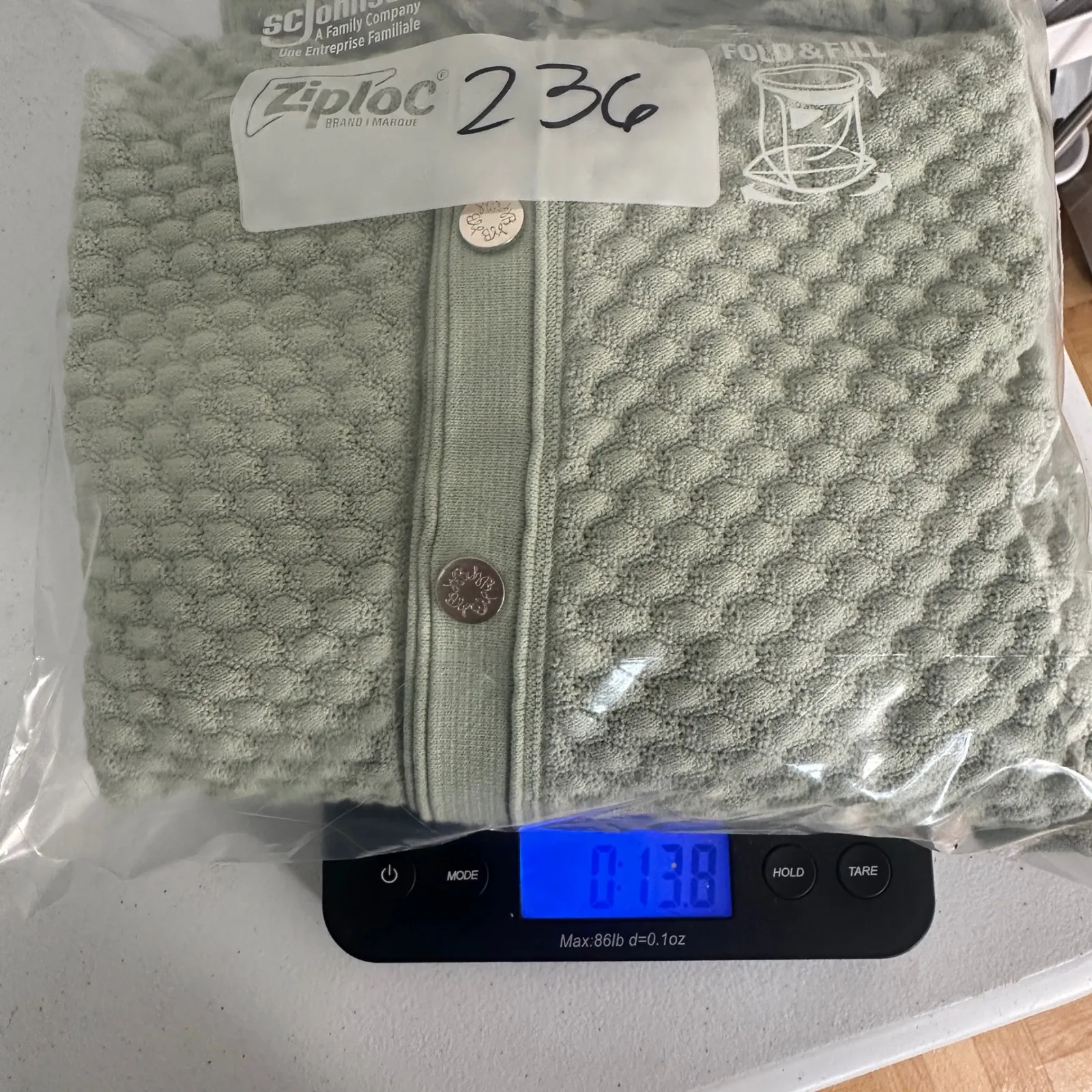 White House Black Market QuiltedTextured CardiganSweater Light Green JuniorLarge - Image 7