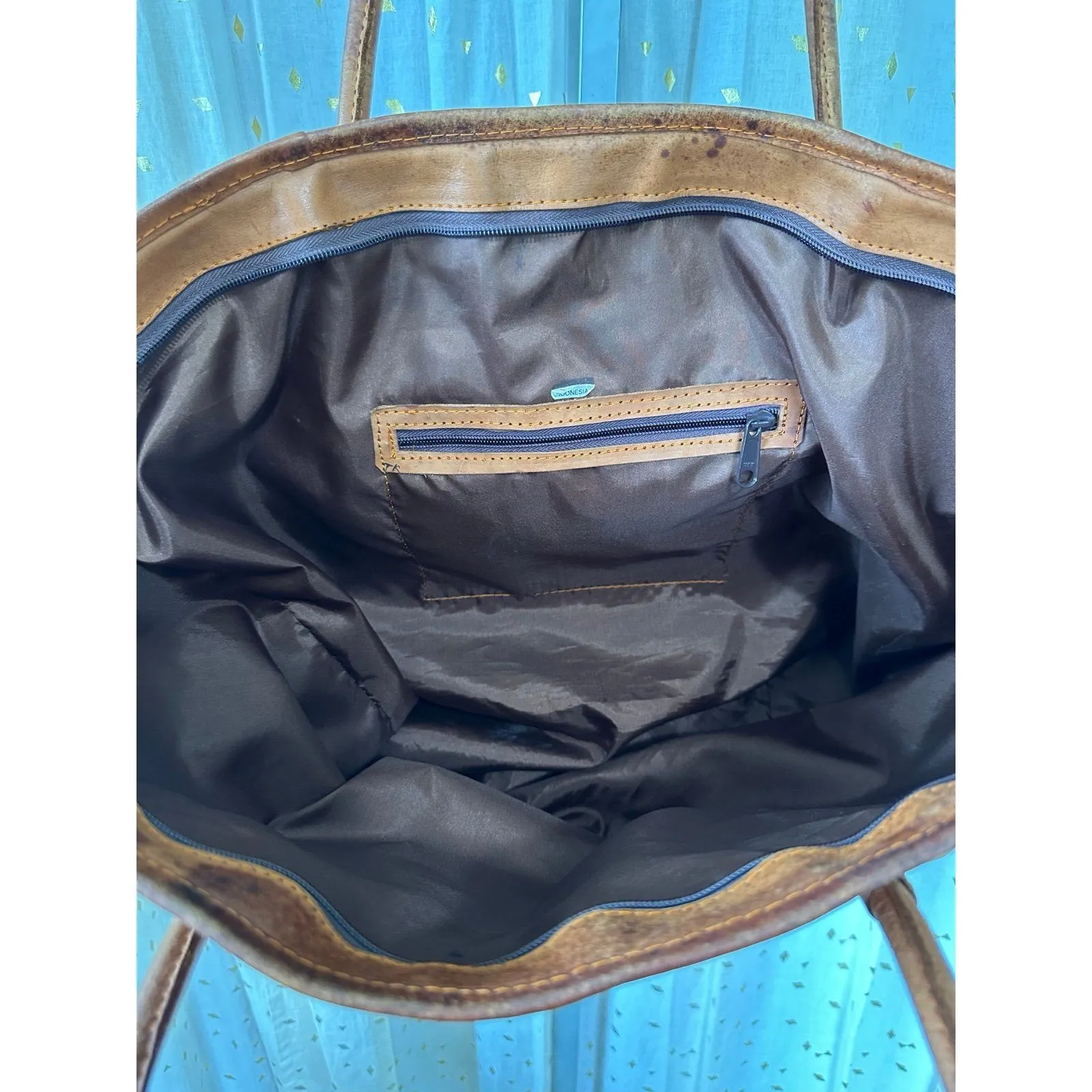 Hawaiian Inspired Genuine Leather Lauhala Rattan Like Weave Zipper Tote Bag - Image 6