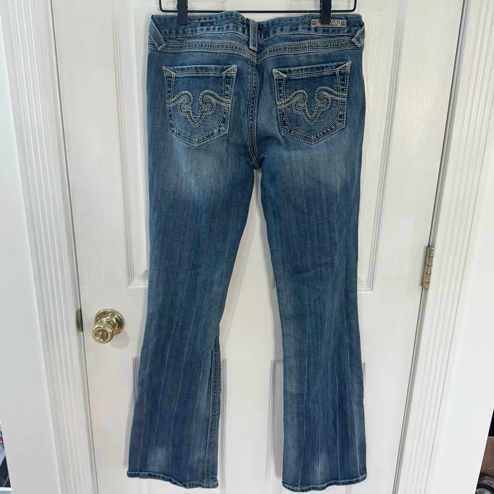 REROCK for EXPRESS Vintage Blue Boot cut Jeans Sz 10 - Image 3