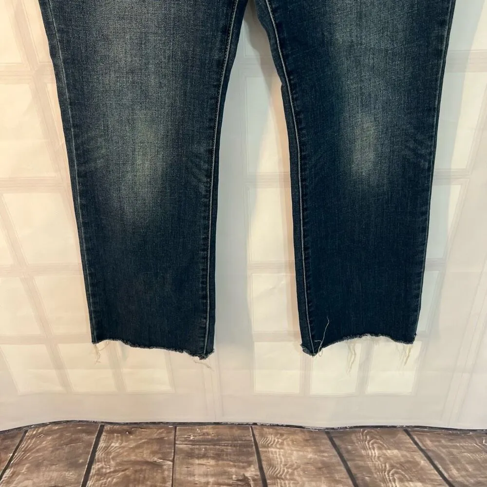 Lucky brand mid rise darker wash sweet boot cut jeans size 8 or 29 - Image 4