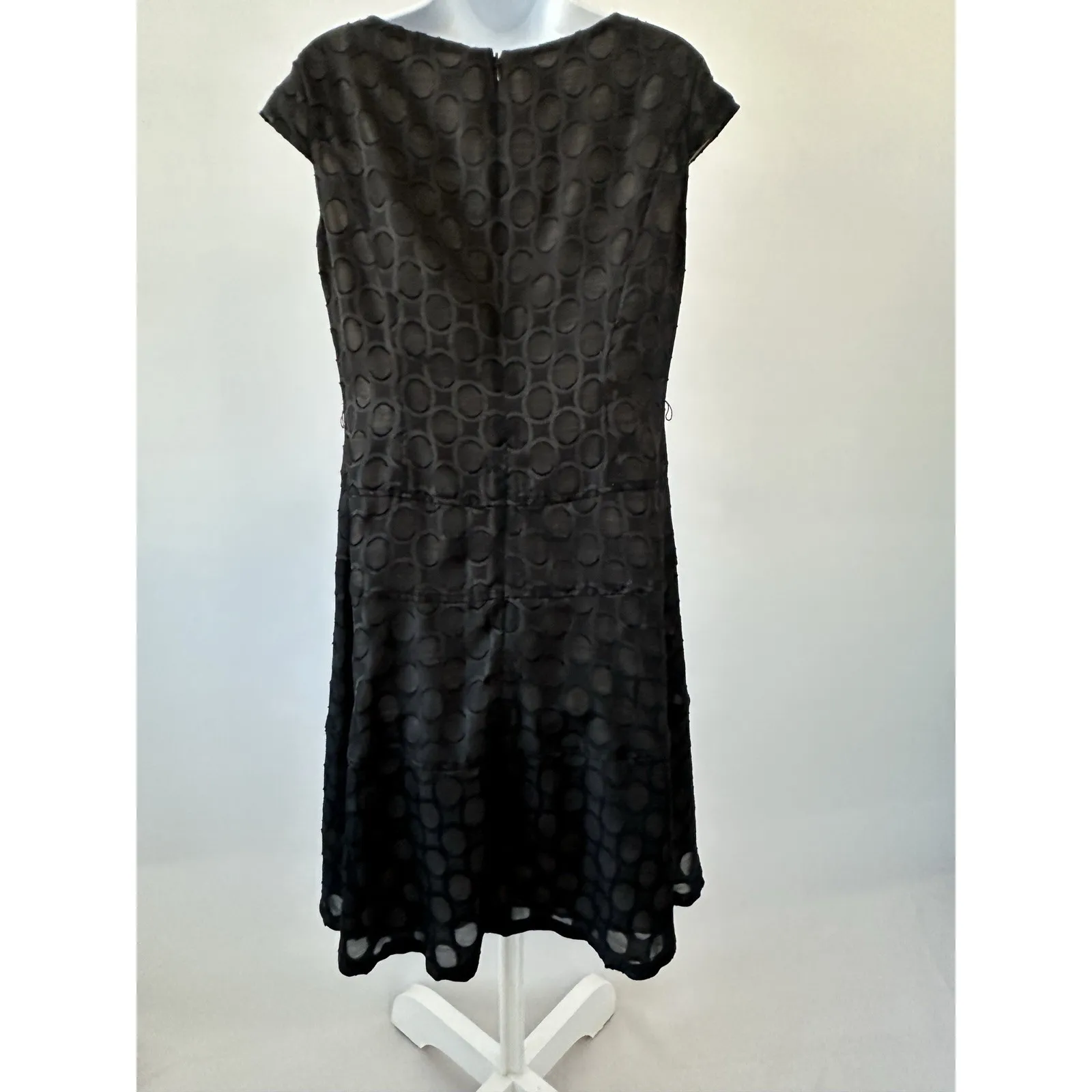 Anne Klein Black Textured Sheer Dot Dress, Sz: 10 (b29) LBD, Cocktail - Image 3