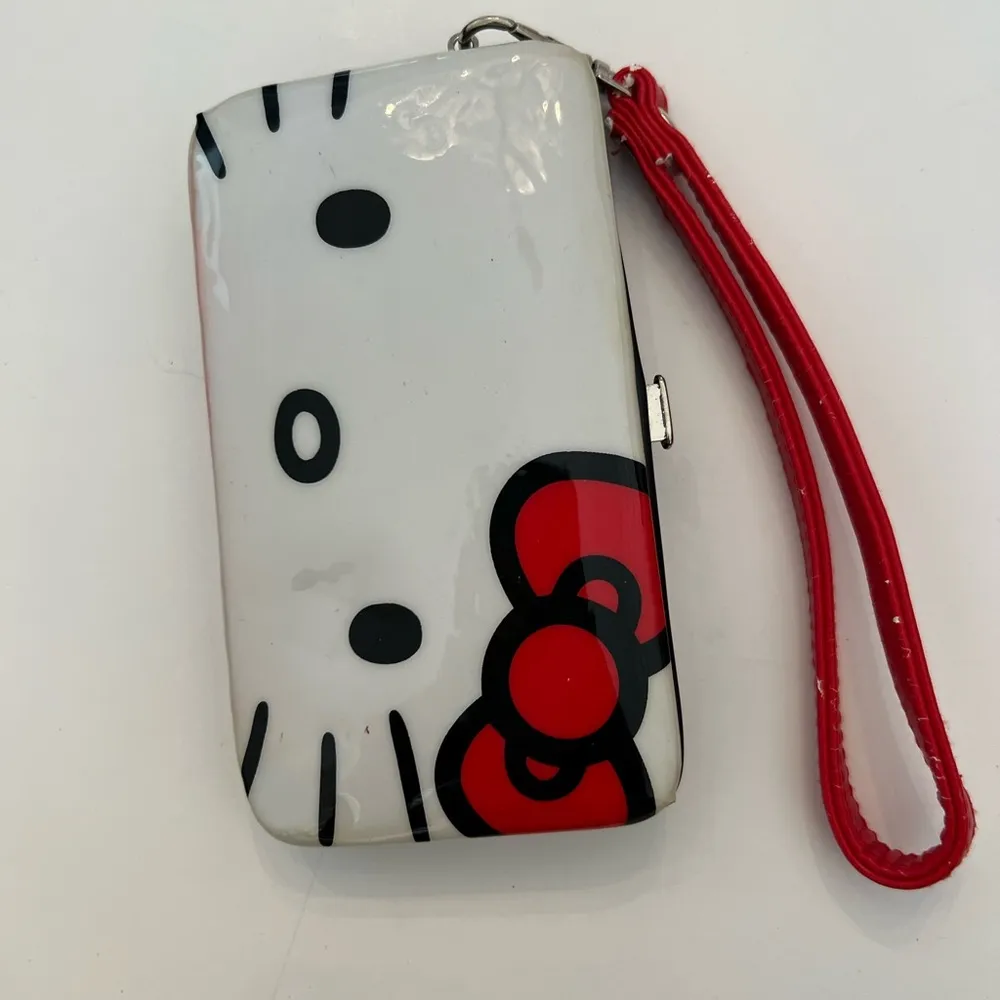 Hello Kitty Wallet Smart Phone Tech Case Wristlet Sanrio 2013 - Image 2