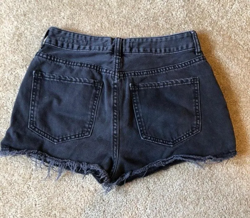 PacSun Black High Waisted Shorts - Image 3