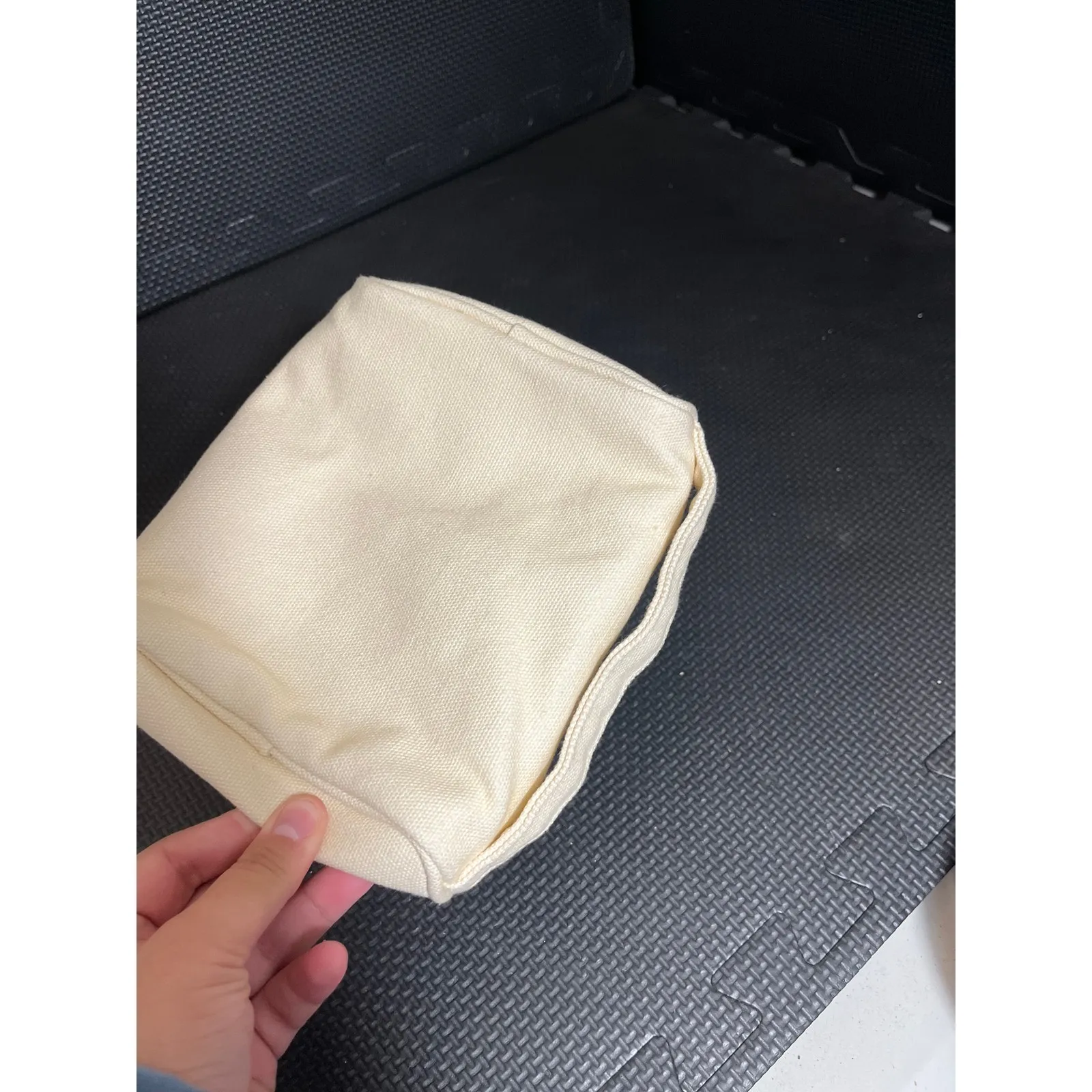 Loewe  Novelty Bag JAL first class only Limited Dark Canvas Fastener Zip Perfumes - Image 4