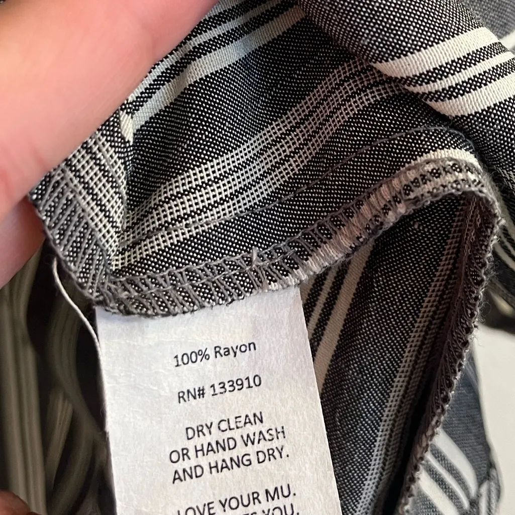 Show Me Your Mumu grey Striped Babydoll Top XS - Image 3