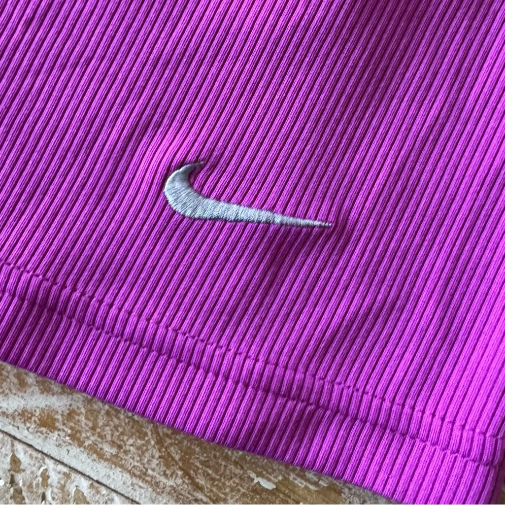 💜Nike Dri-FIT Women’s Racerback Tank Top💜 ~Small - Image 3