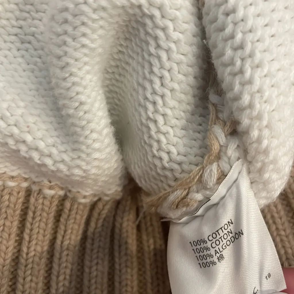 Brandy Melville Striped Beige and White  Sweater - Image 3