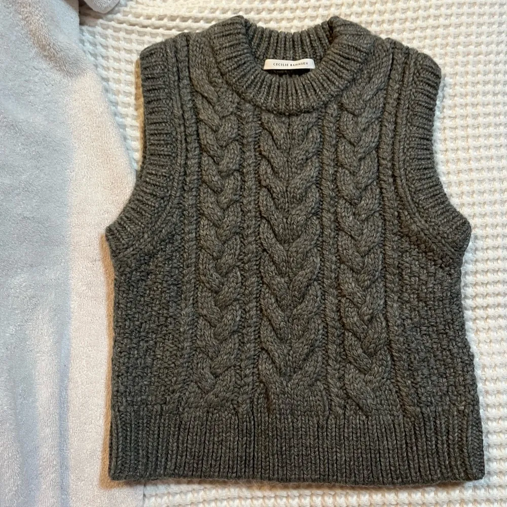 Cecilie Bahnsen Cable Knit Vest Size XS - Image 5