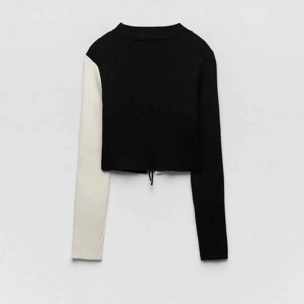 Bow trim knit sweater 
Black and White - Image 8