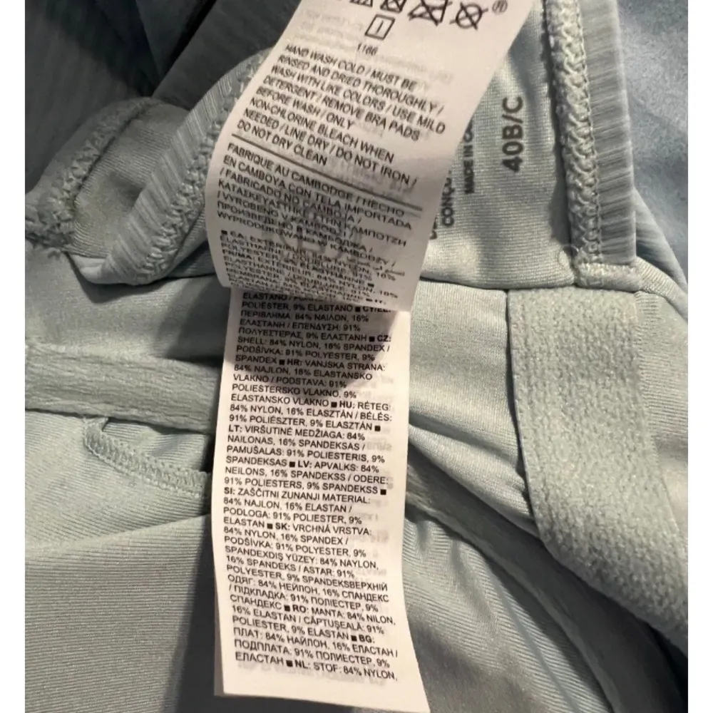 Athleta Ribbed Athletic Tank Top 40B/C Light Blue w/ Built-In Bra - Image 5