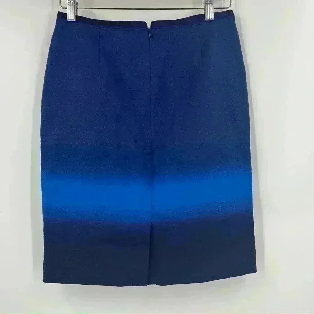 LOFT Ann Taylor Women's Blue‎ Ombre Brunch Pencil Office Skirt Lined Size 4P - Image 2