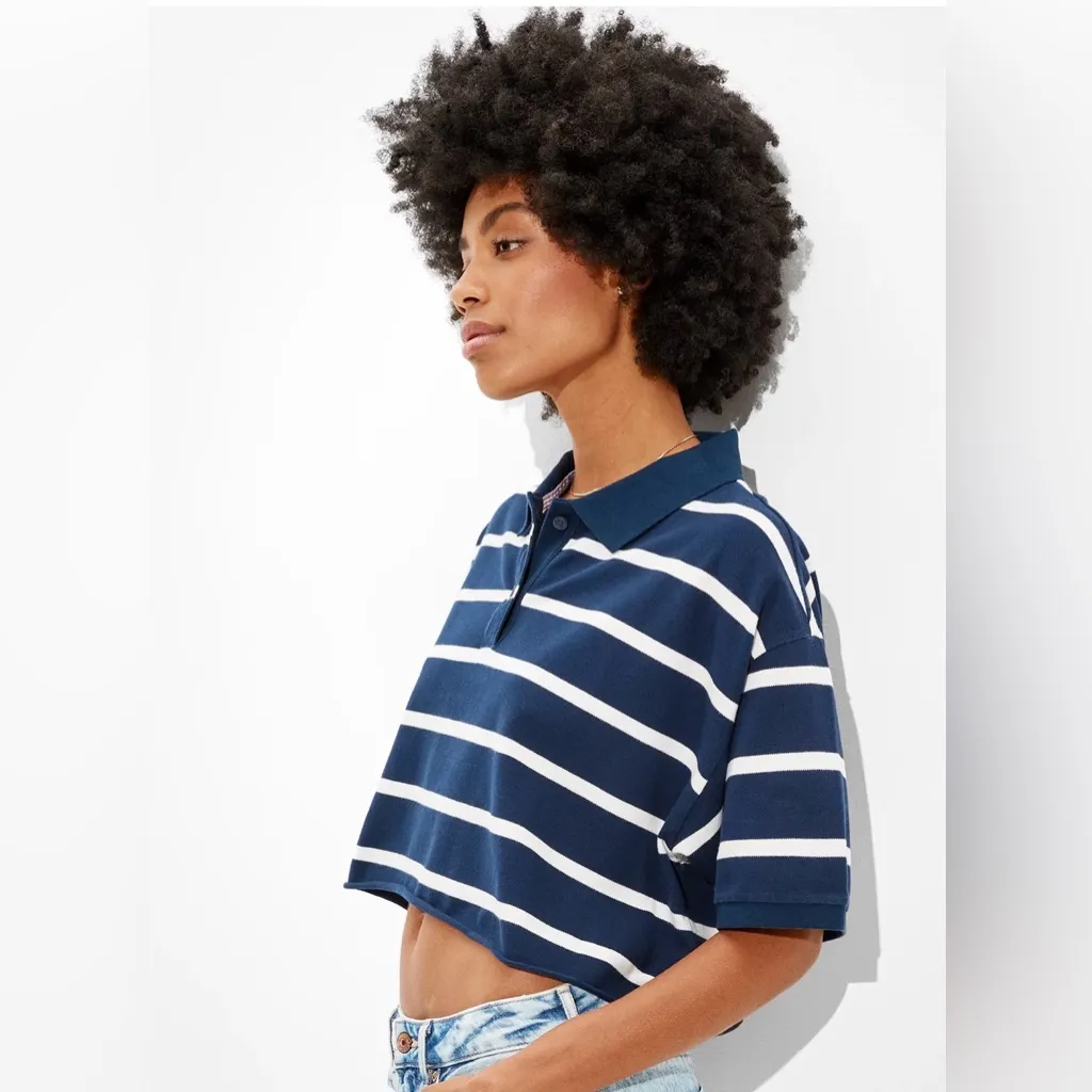 AE Cropped Polo T-Shirt - Image 2