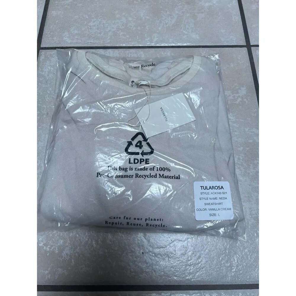 TULAROSA neda sweatshirt size L vanilla cream NWT - Image 6