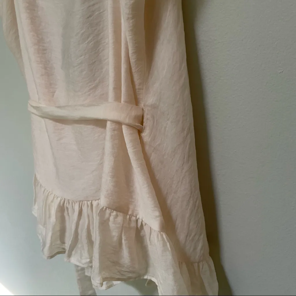 NWT Express Ruffle Tops for Women - Image 4