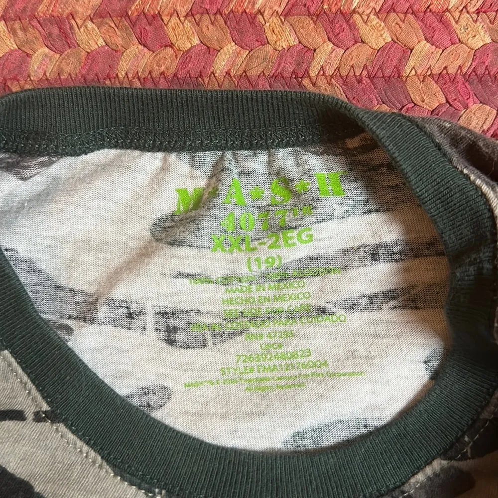 MASH CAMO GIVE PEACE A CHANCE GRAPHIC TEE Green Size M - Image 2