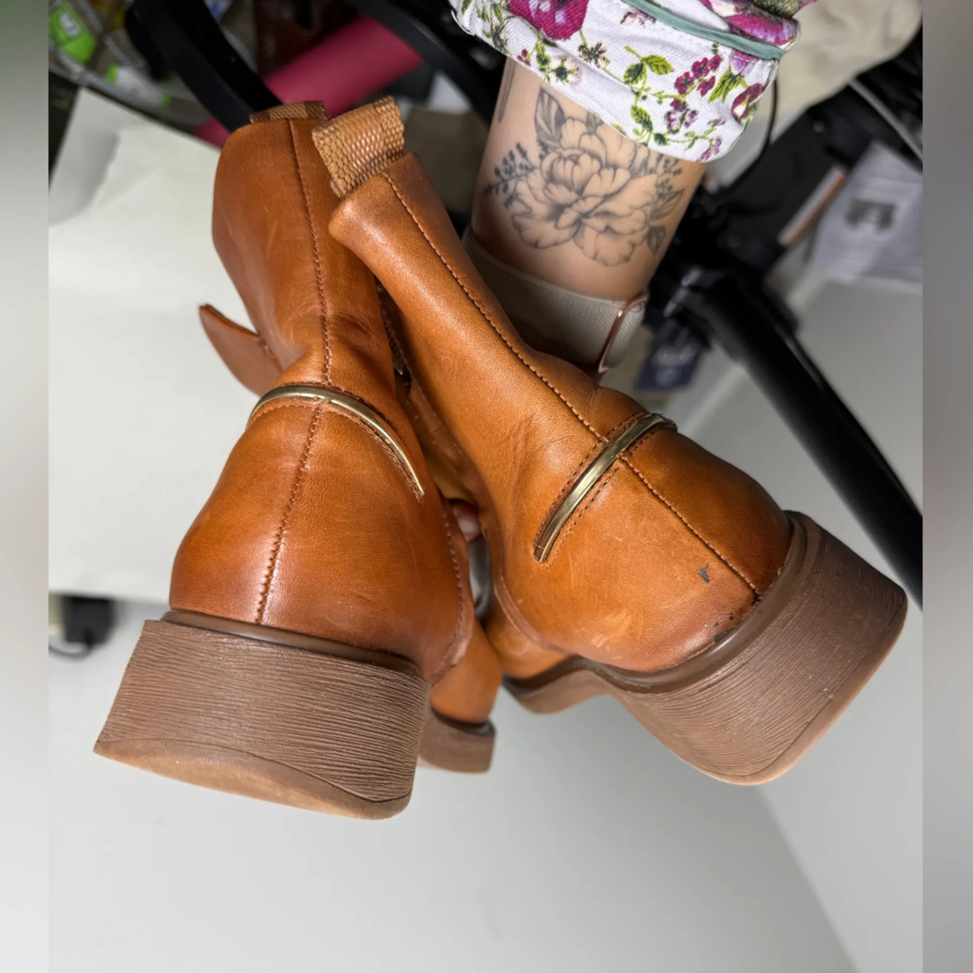 Franco Sarto Womens Bealy Ankle Boot Cognac 9 M - Image 9