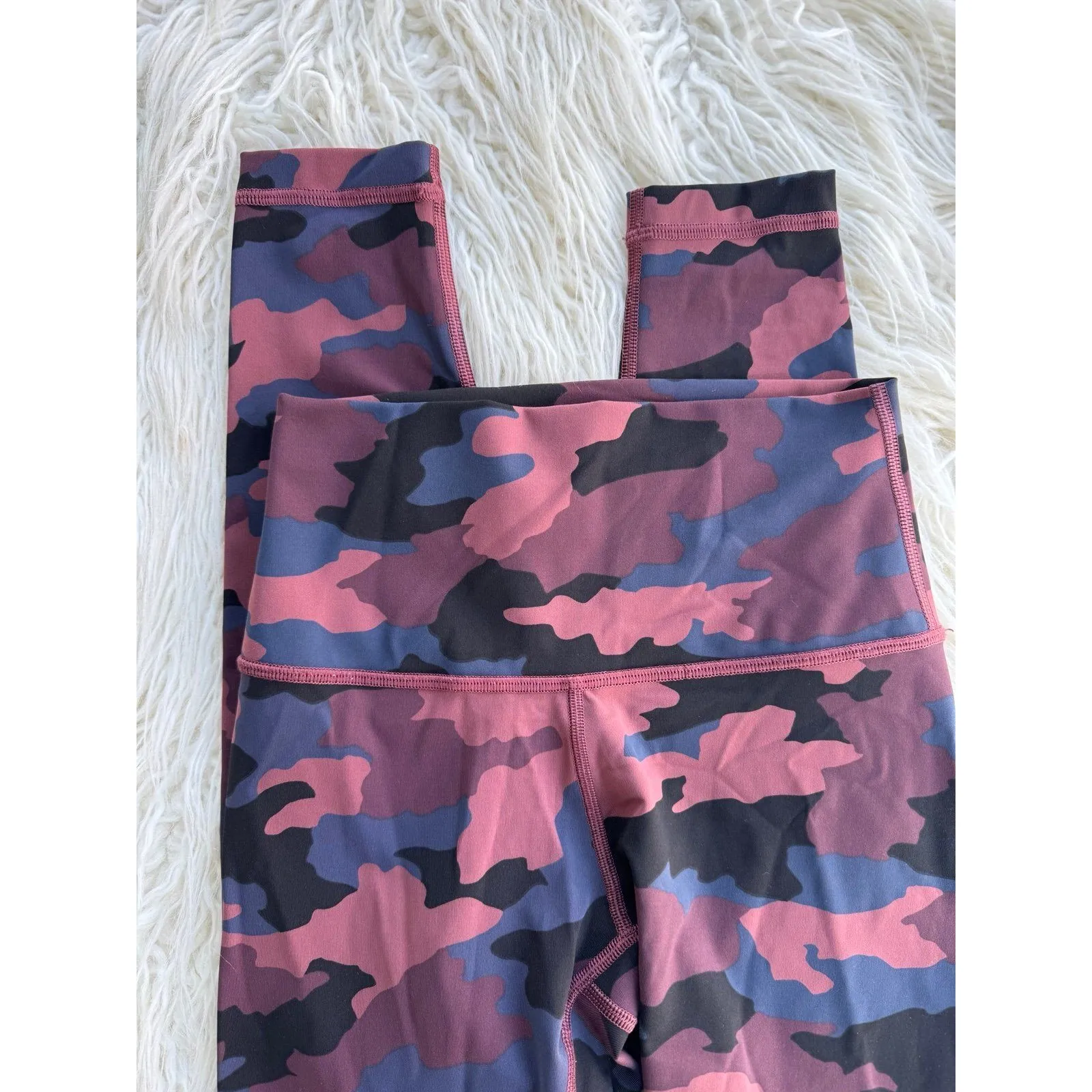 Lululemon Wunder Under Tight 28" Heritage 365 Camo Smoky Red Night Sea Size 2 - Image 9