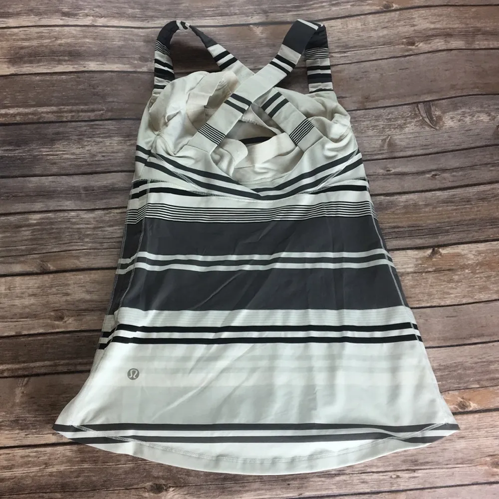 LULULEMON GREY & WHITE STRIPED ATHLETIC TANK WORK OUT - Image 4