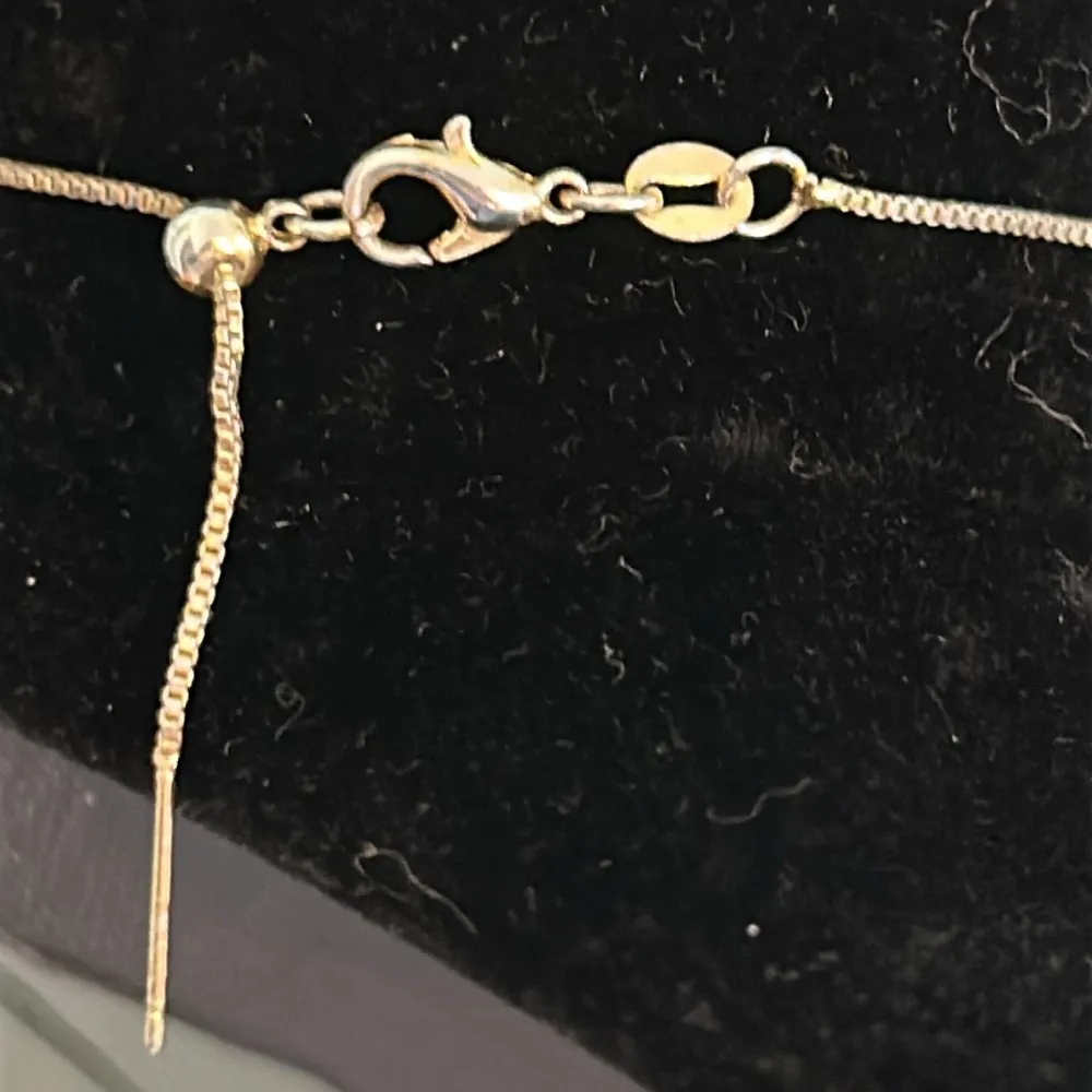 18K Gold Plated Necklace with faux pearl and rhinestone pendant - Image 3