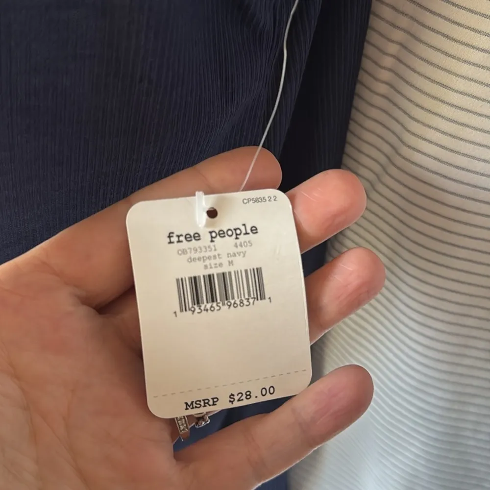 free people movement top NWT navy blue Ribbed Muscle Tank Top Sleeveless M - Image 3