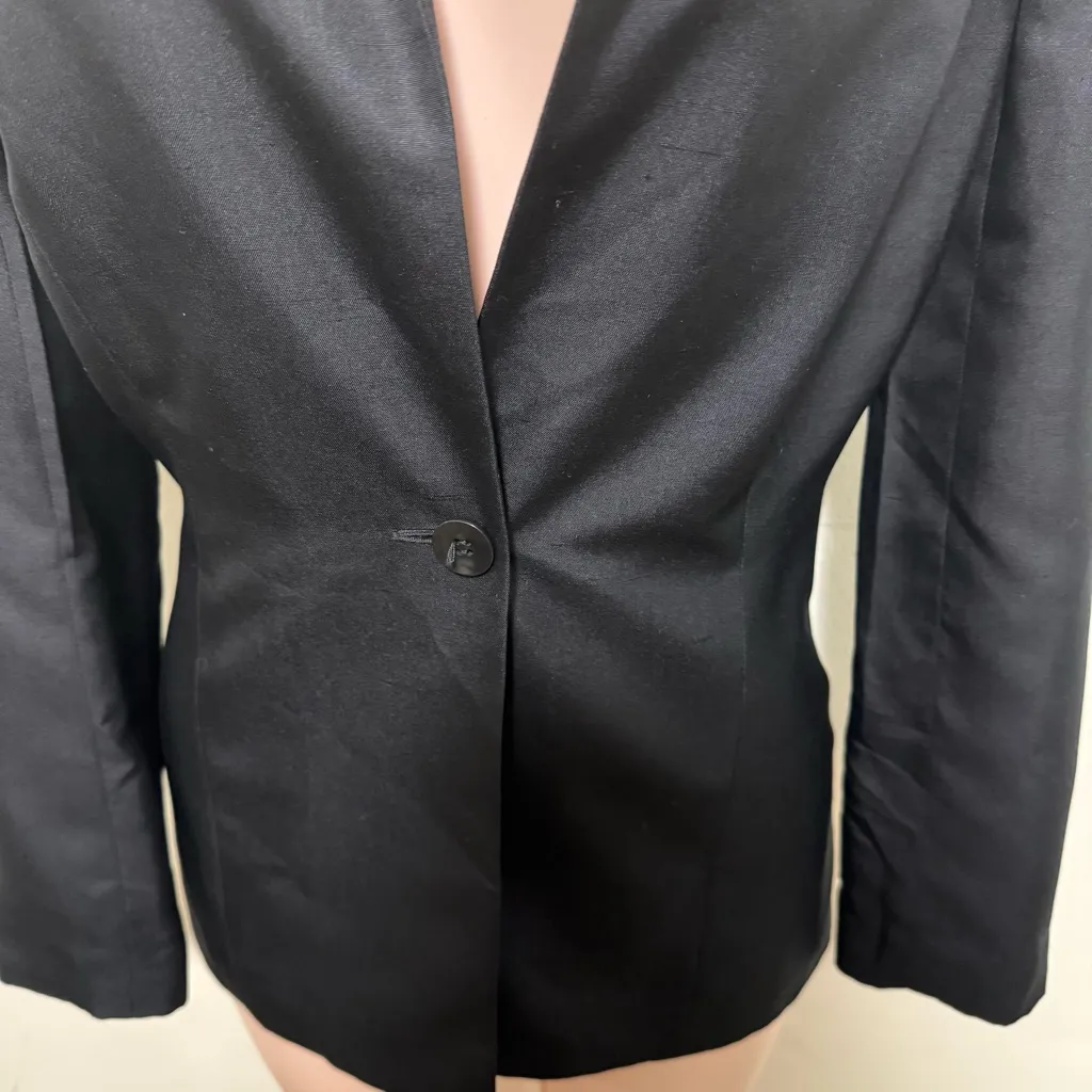 Ann Taylor silk woman blazer suit jacket size 4 black padded shoulders - Image 2