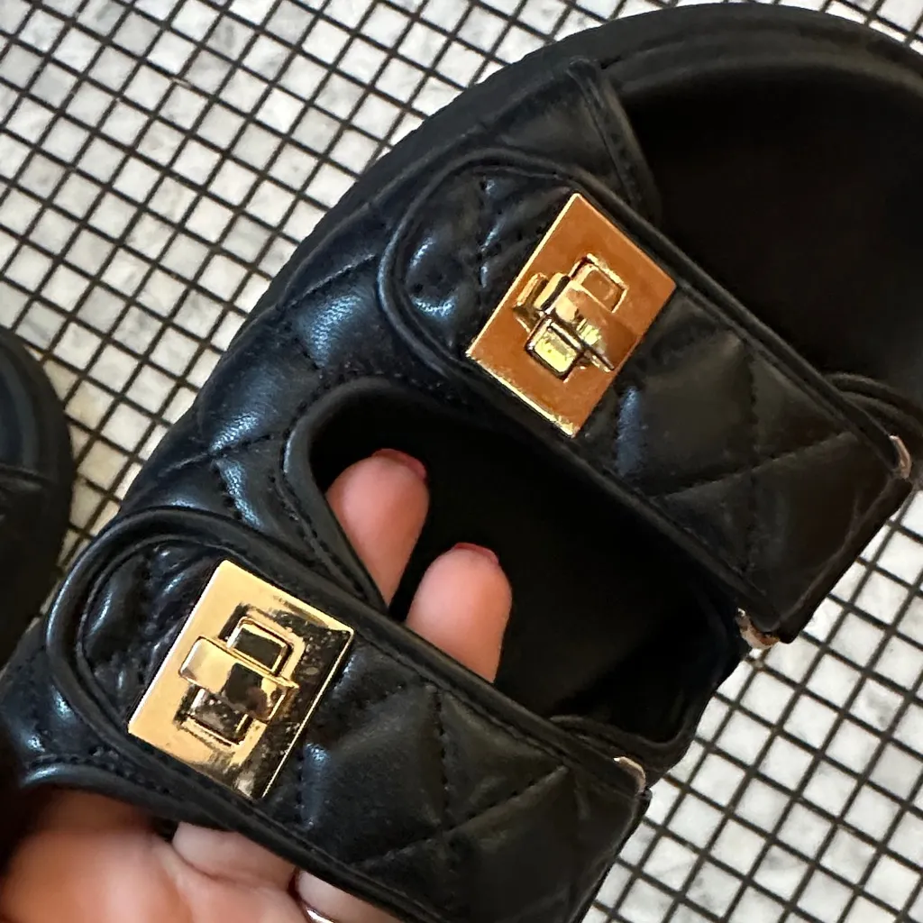 Steve Madden quilted Black Sandals with Gold Buckles - Image 8