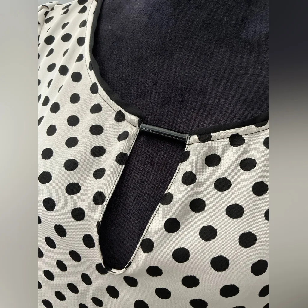 Pretty polka dot top🖤🤍🖤 - Image 5