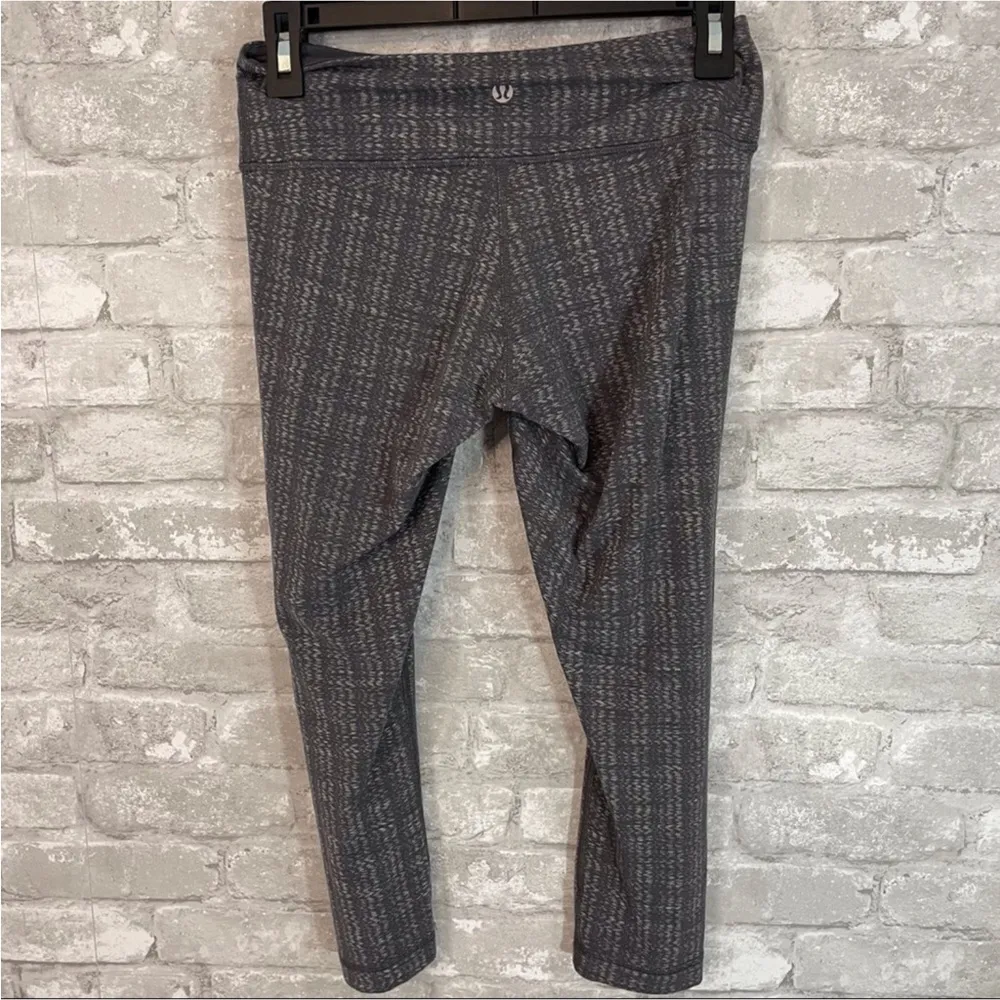 Lululemon Wunder Under Crop *Textured Ziggy Wee October Angel Wing / Soot Light - Image 4