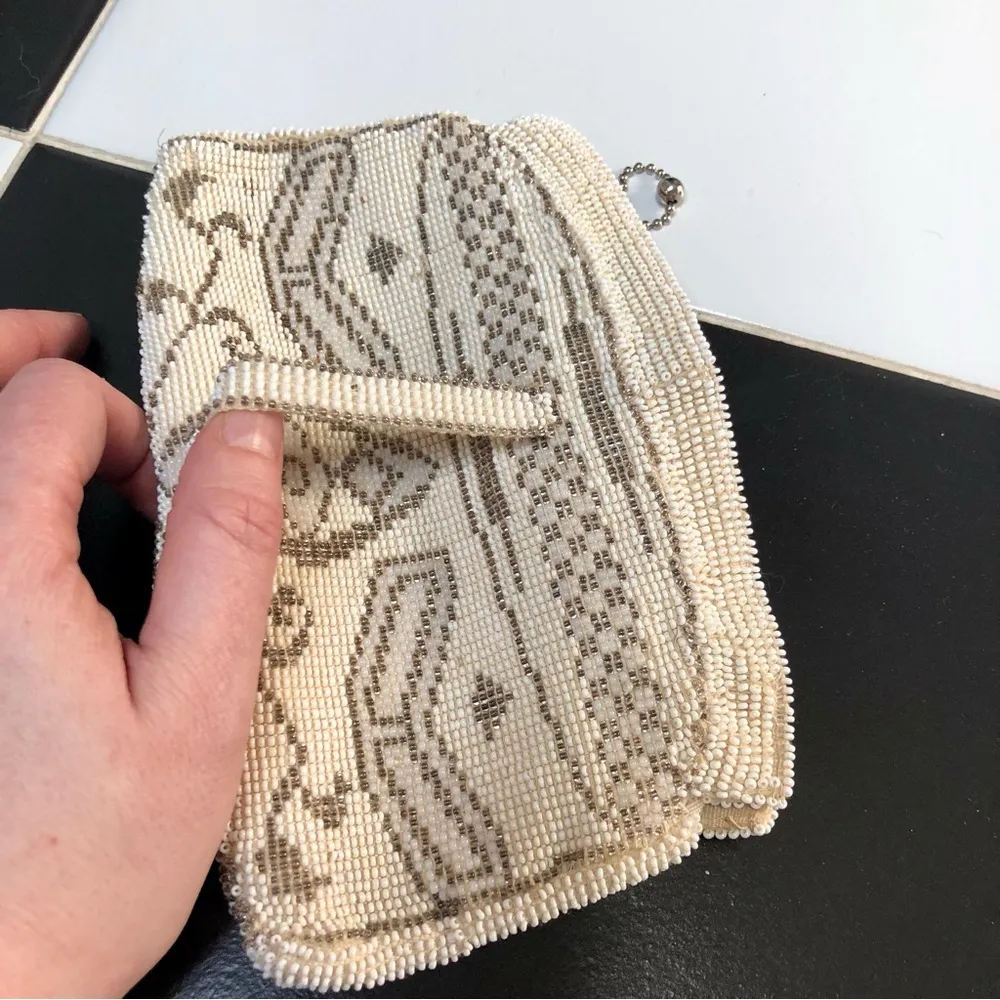 Vintage Beaded Belt Loop Bag Clutch Made in Czechoslovakia Ivory Cream White - Image 6