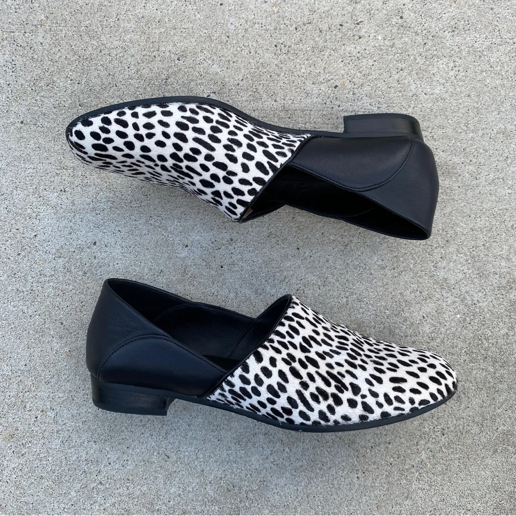 Clarks Pure Viola Flat Loafers Animal Print Calf Hair size 7.5 - Image 2