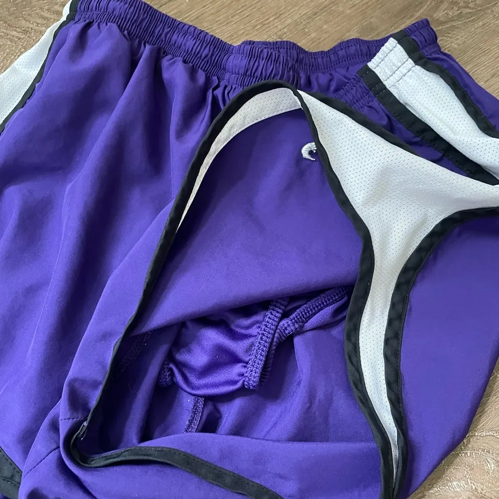 Nike Dri Fit Running Shorts Purple Athletic Brief Lined Norts Women’s Size M - Image 6