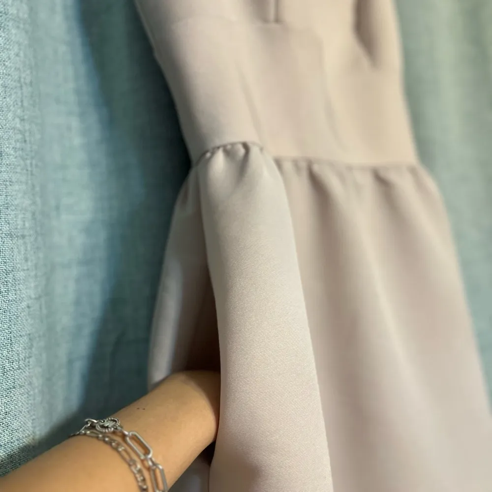 Amsale formal bridesmaid dress Size 8 - Image 4