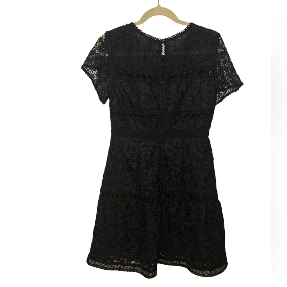ANN TAYLOR NAVY BLUE BLACK LACE EYELET DRESS Size 2 - $43 - From Justine