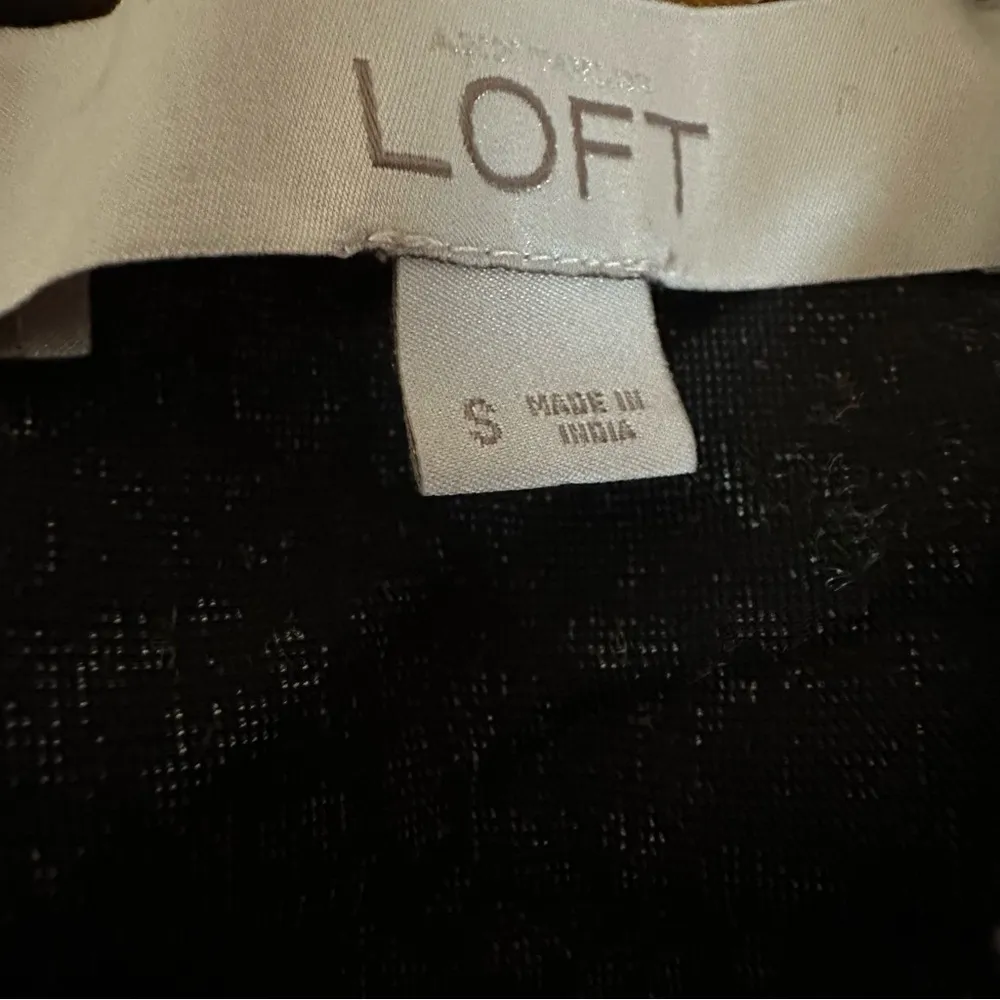 Loft Velvet Multicolor Floral Print Flutter Sleeve Shift Crew Neck Dress Small - Image 9