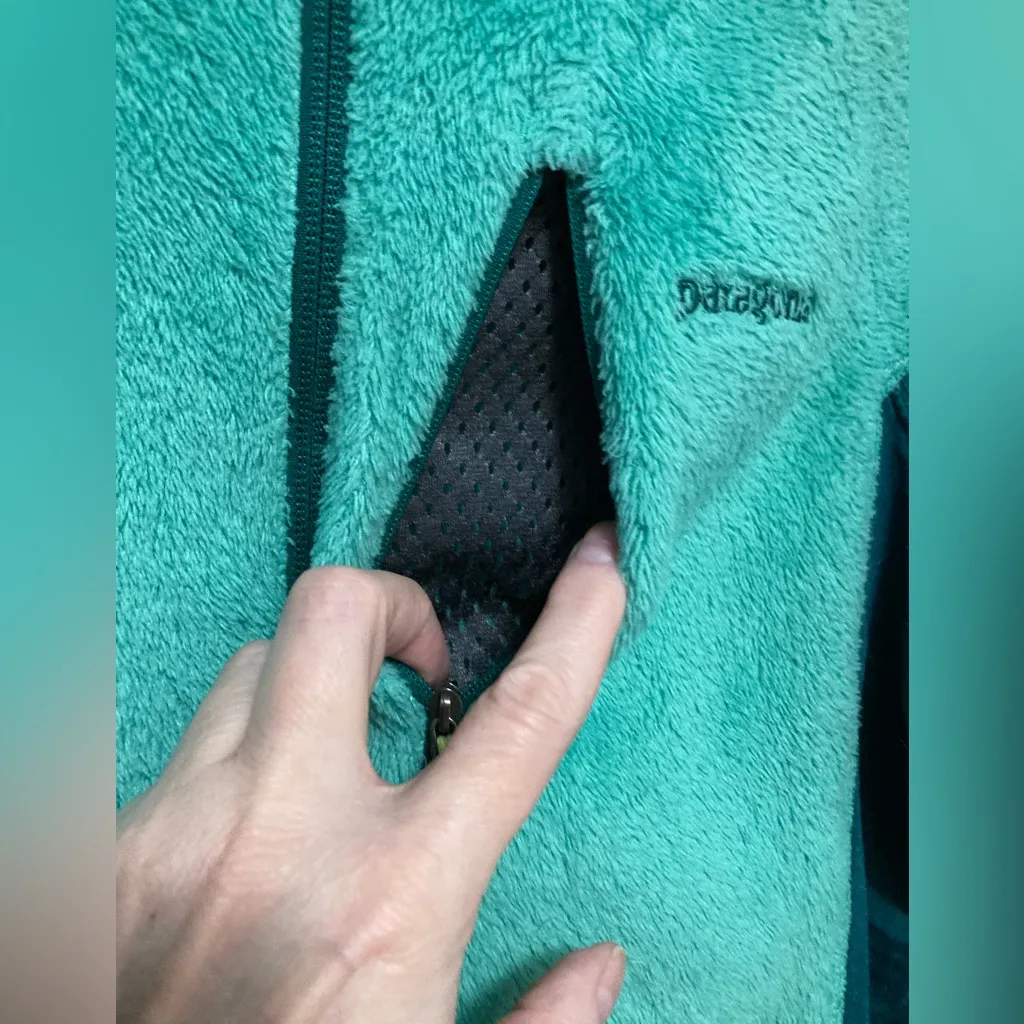 Patagonia Teal Fleece Mock Neck Zip Up Jacket - Image 7